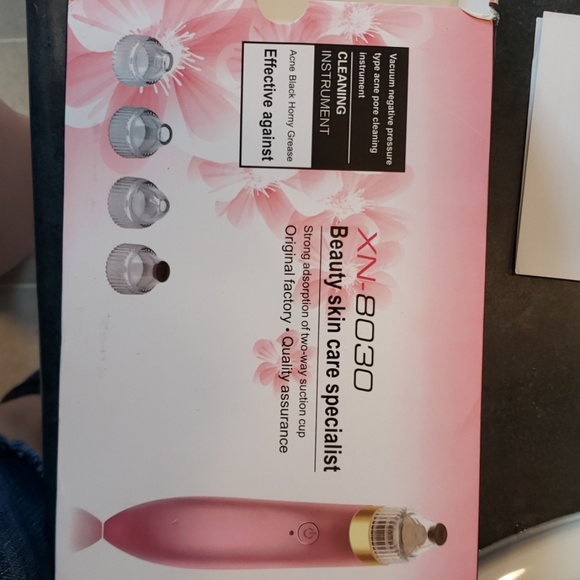 unknown Other - Beauty skin care specialist